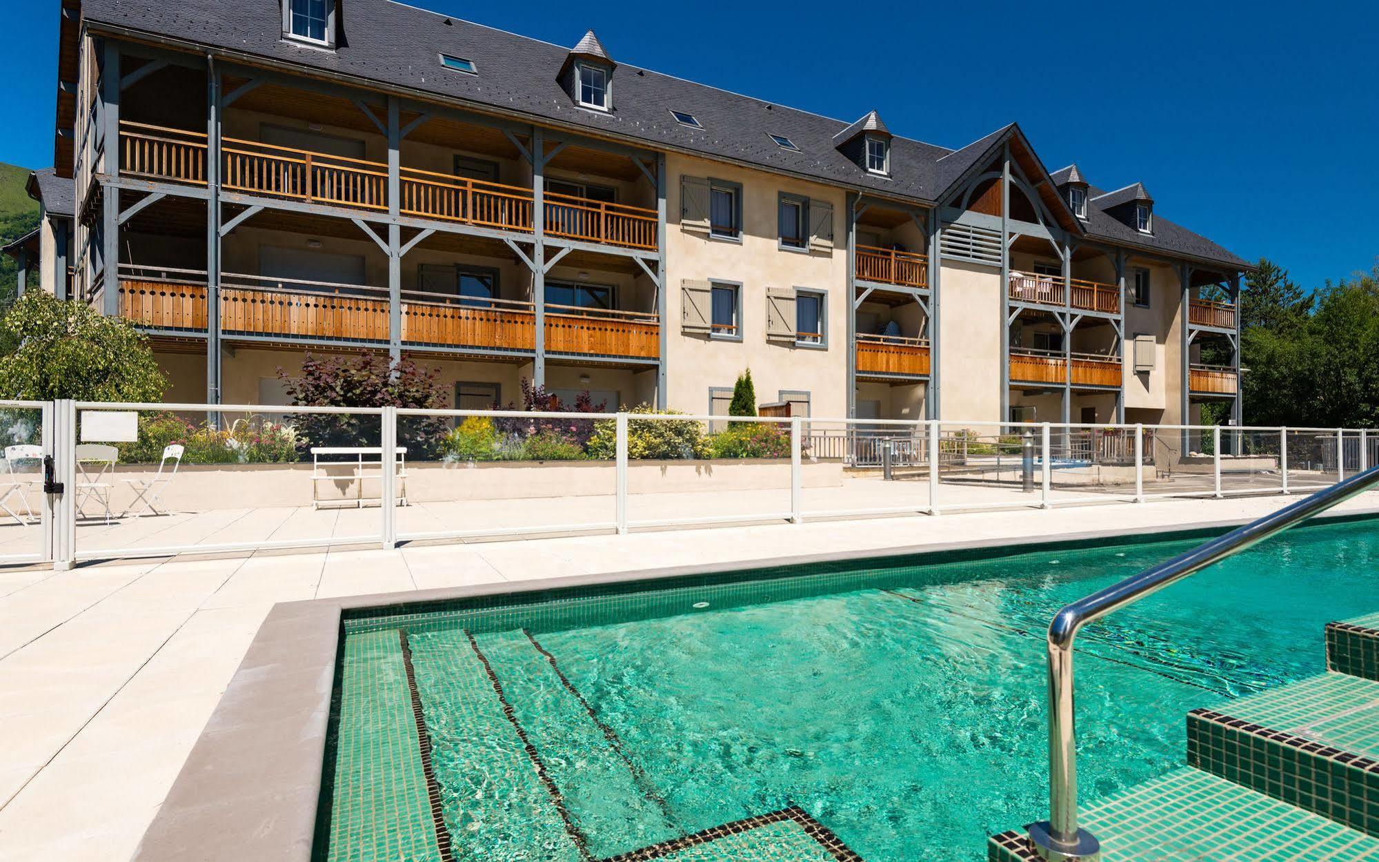 Lagrange Vacances Le Clos Saint Hilaire Exterior photo